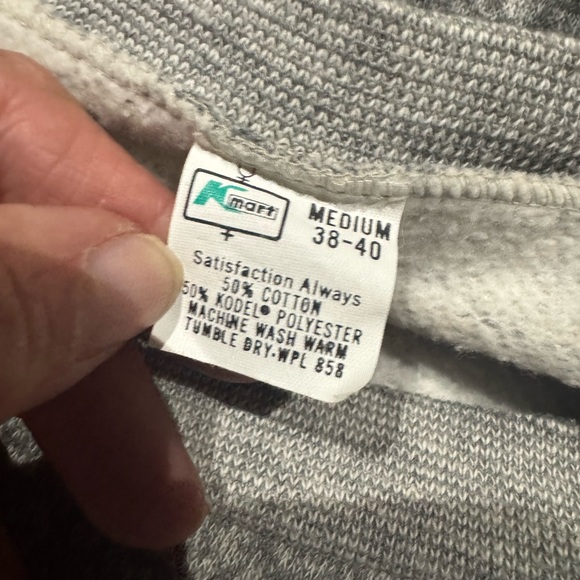 1970s Kmart Gray Crewneck, w/Raglan Sleeves Sweatshirt - Picture 4 of 4